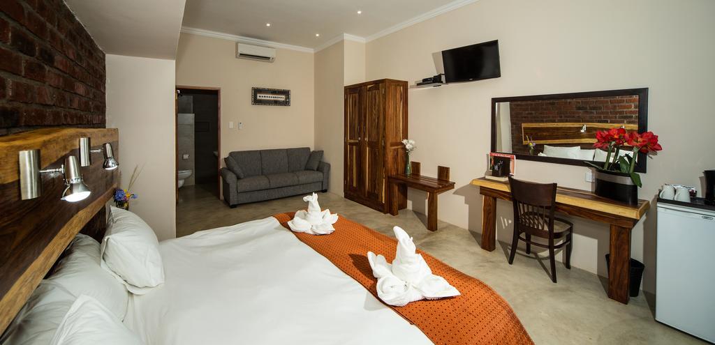 Casa Forno Country Hotel Очиваронго Экстерьер фото