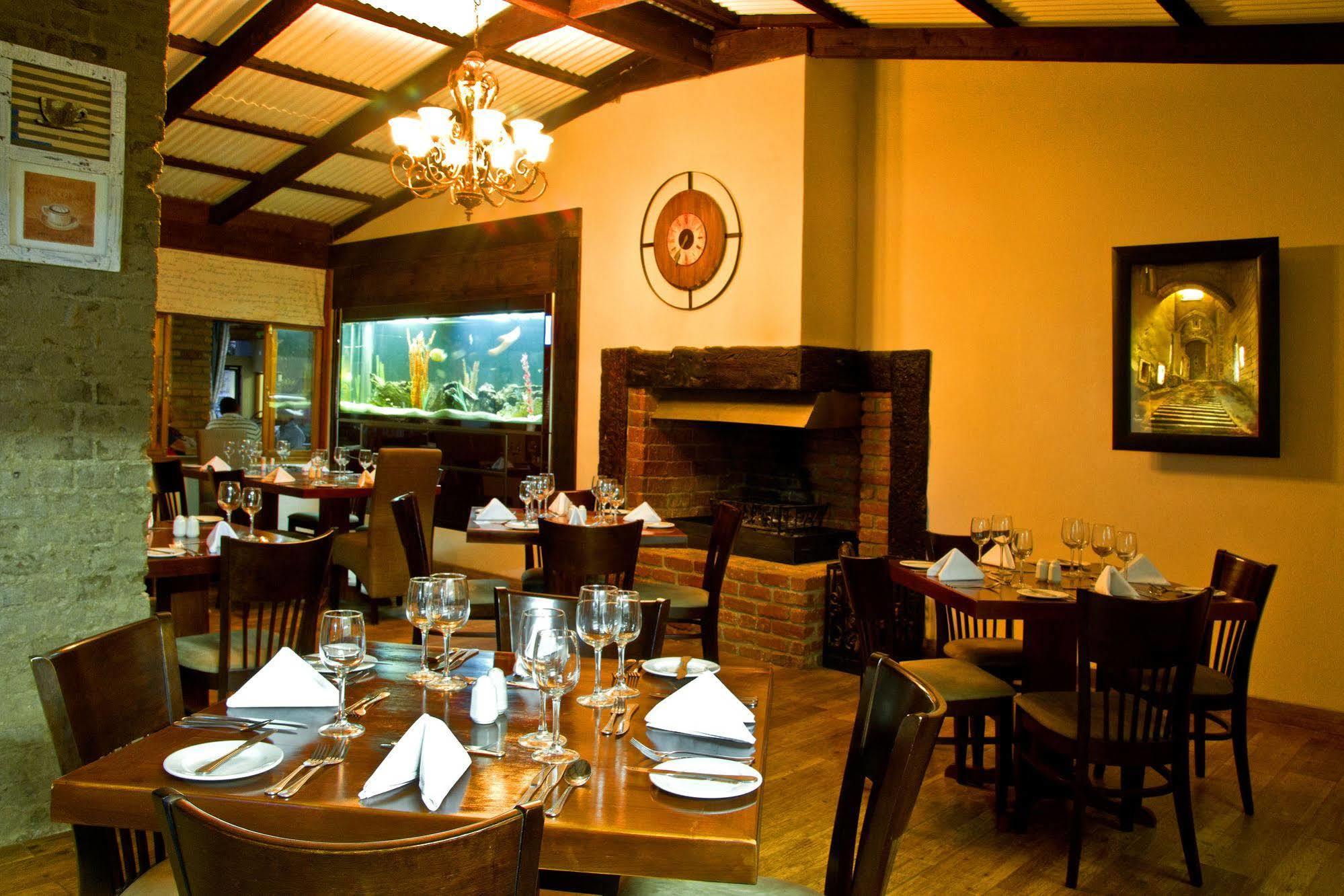 Casa Forno Country Hotel Очиваронго Экстерьер фото